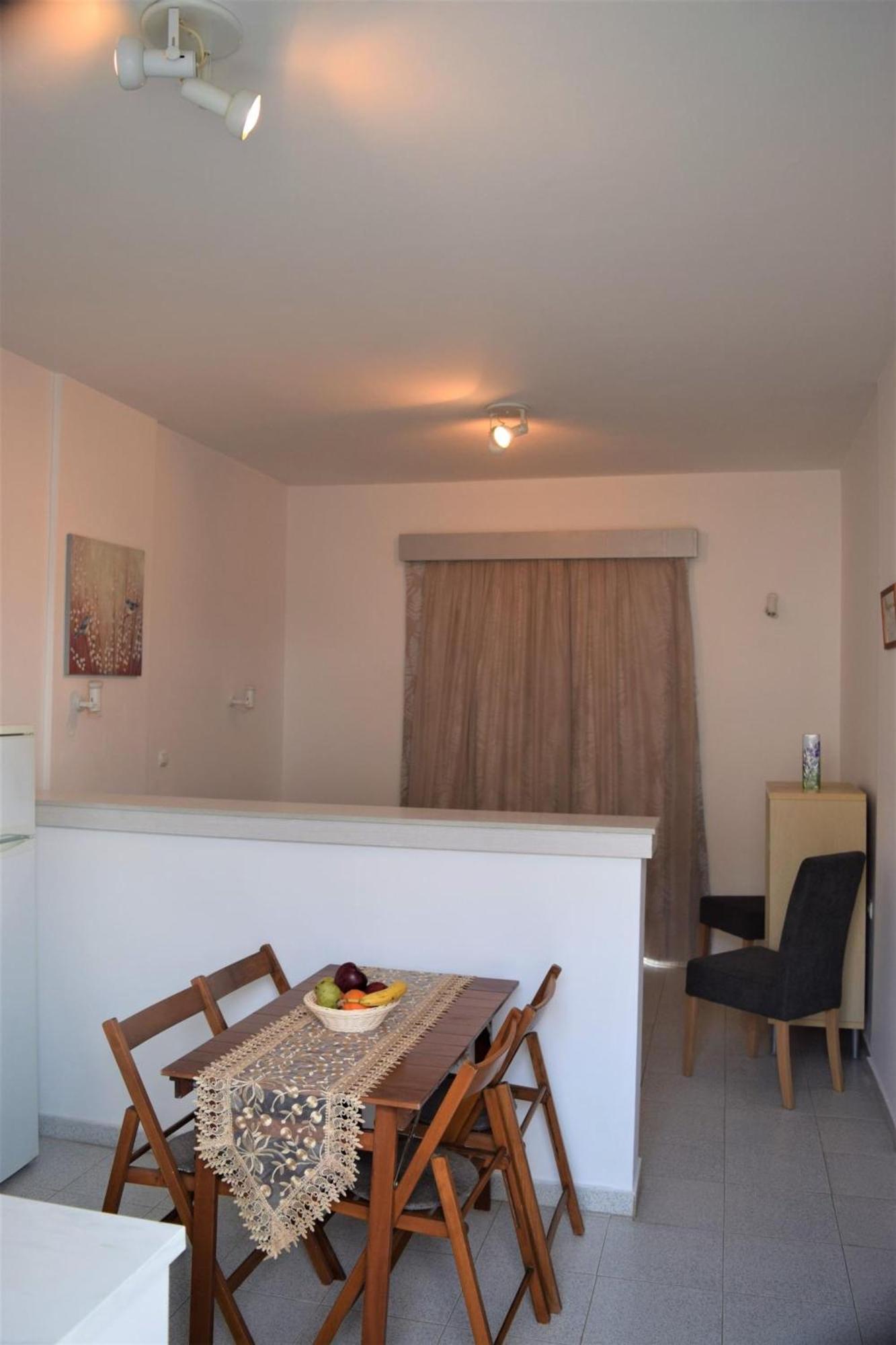 Lefteris Apartments In Ialysos  Exterior photo
